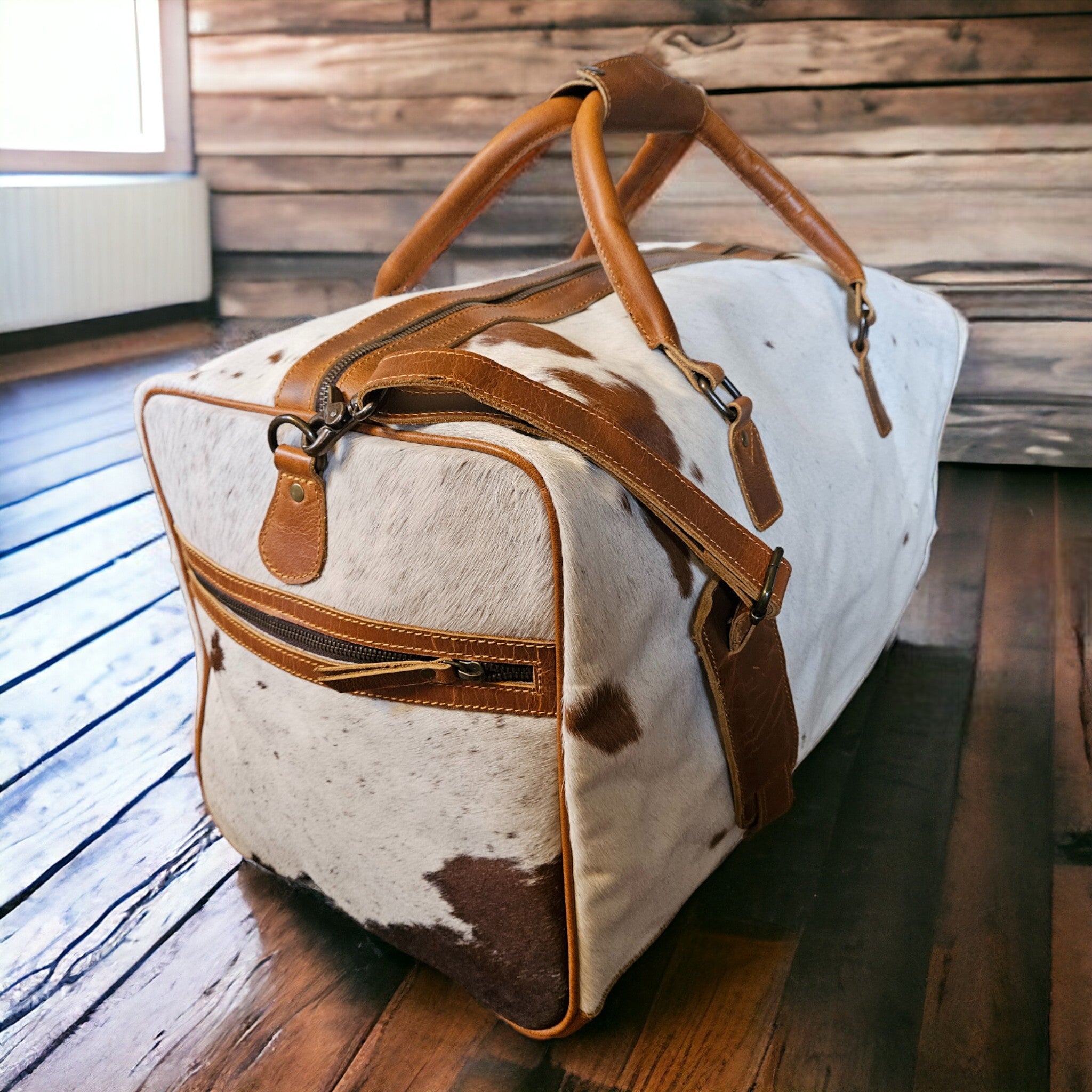 Sample Sale Highlands Saddle Large Genuine Cowhide Weekender Cowhide Duffel #12