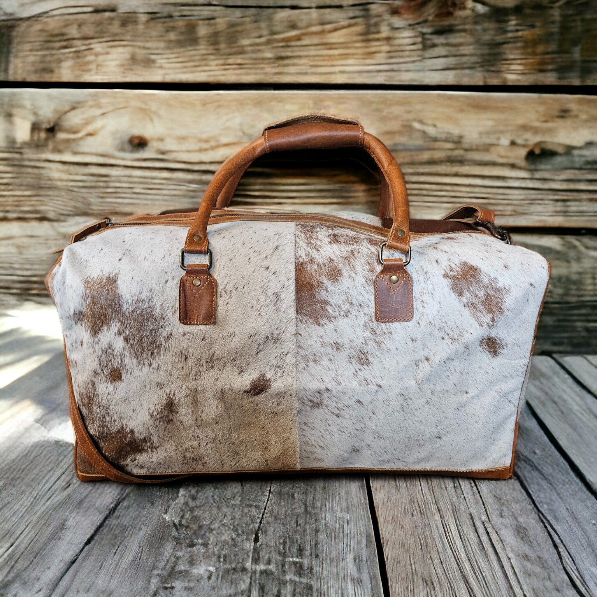 Sample Sale Highlands Saddle Large Genuine Cowhide Weekender Cowhide Duffel #11