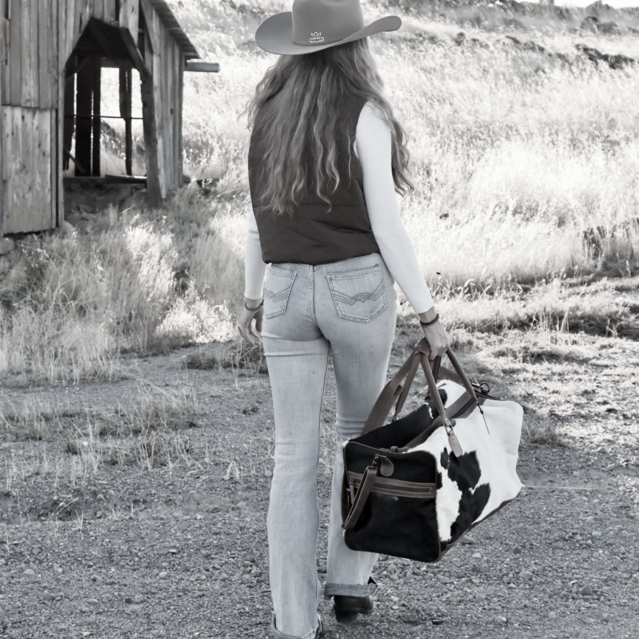 Bundle Deal Highlands Large Genuine Cowhide Weekender Duffel White Speckled + Cowhide Tote Bag Black - Ranch Junkie Mercantile LLC