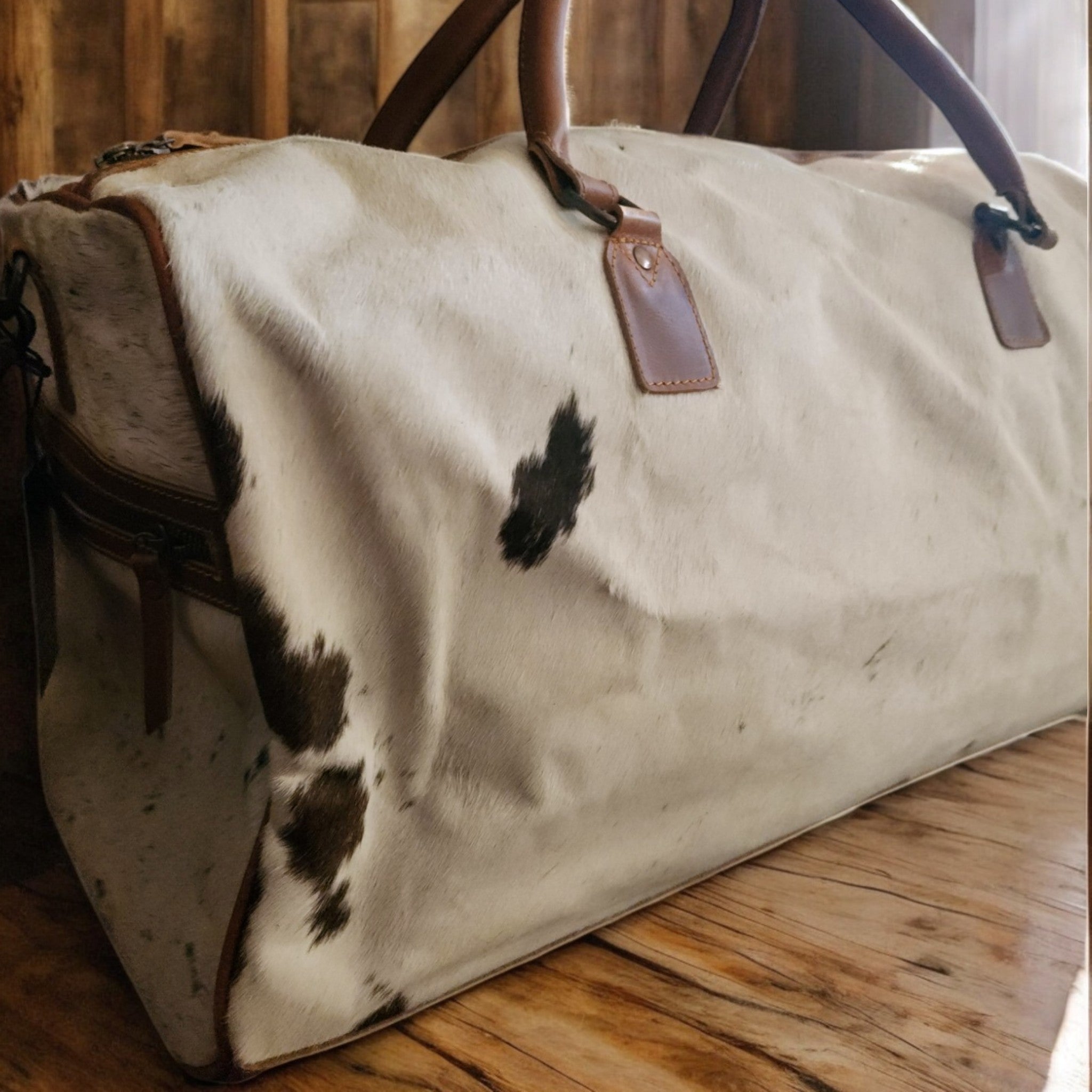 Sample Sale Highlands Black And White Large Genuine Cowhide Weekender Cowhide Duffel #8 - Ranch Junkie Mercantile LLC