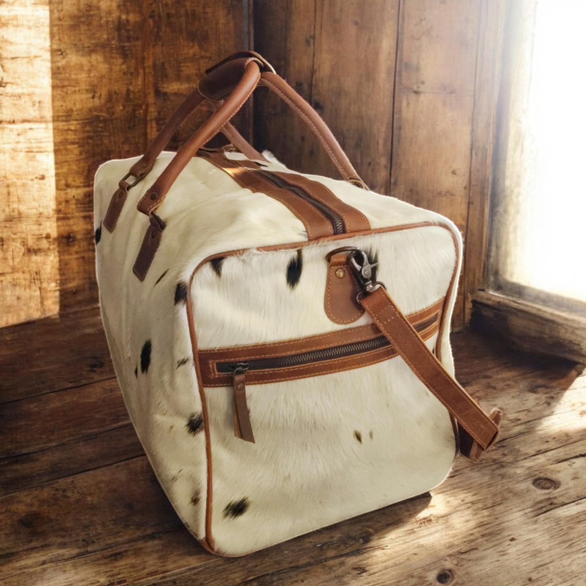 Sample Sale Highlands Black And White Large Genuine Cowhide Weekender Cowhide Duffel #8 - Ranch Junkie Mercantile LLC