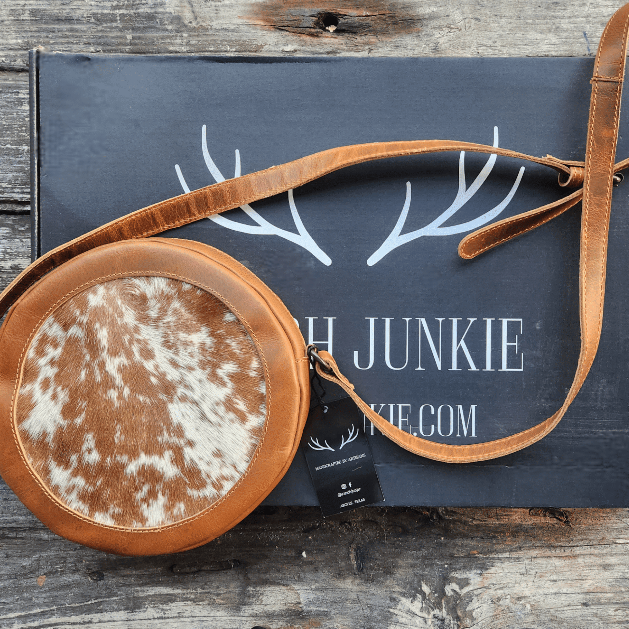 Genuine Cowhide Saddle Canteen Crossbody Highlands Purse - Ranch Junkie Mercantile LLC