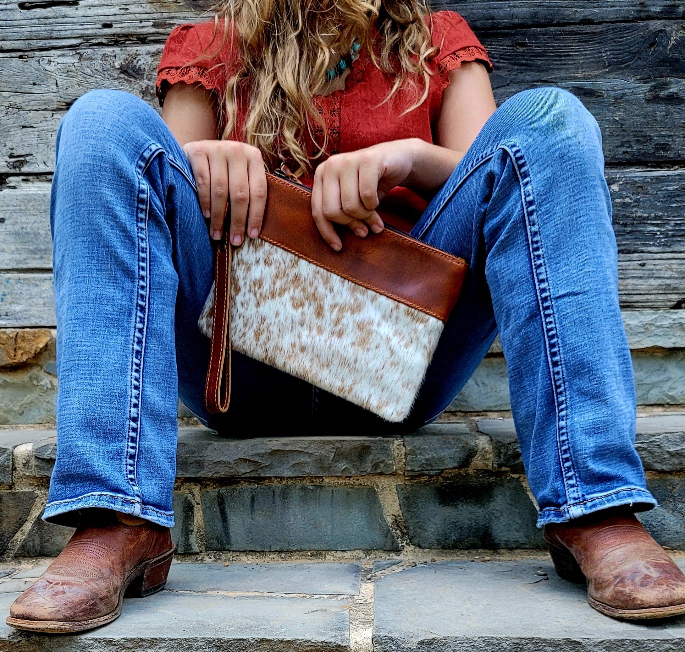 Bundle Deal Highlands Large Genuine Cowhide Weekender Duffel Saddle+ Wristlet Clutch Saddle - Ranch Junkie Mercantile LLC
