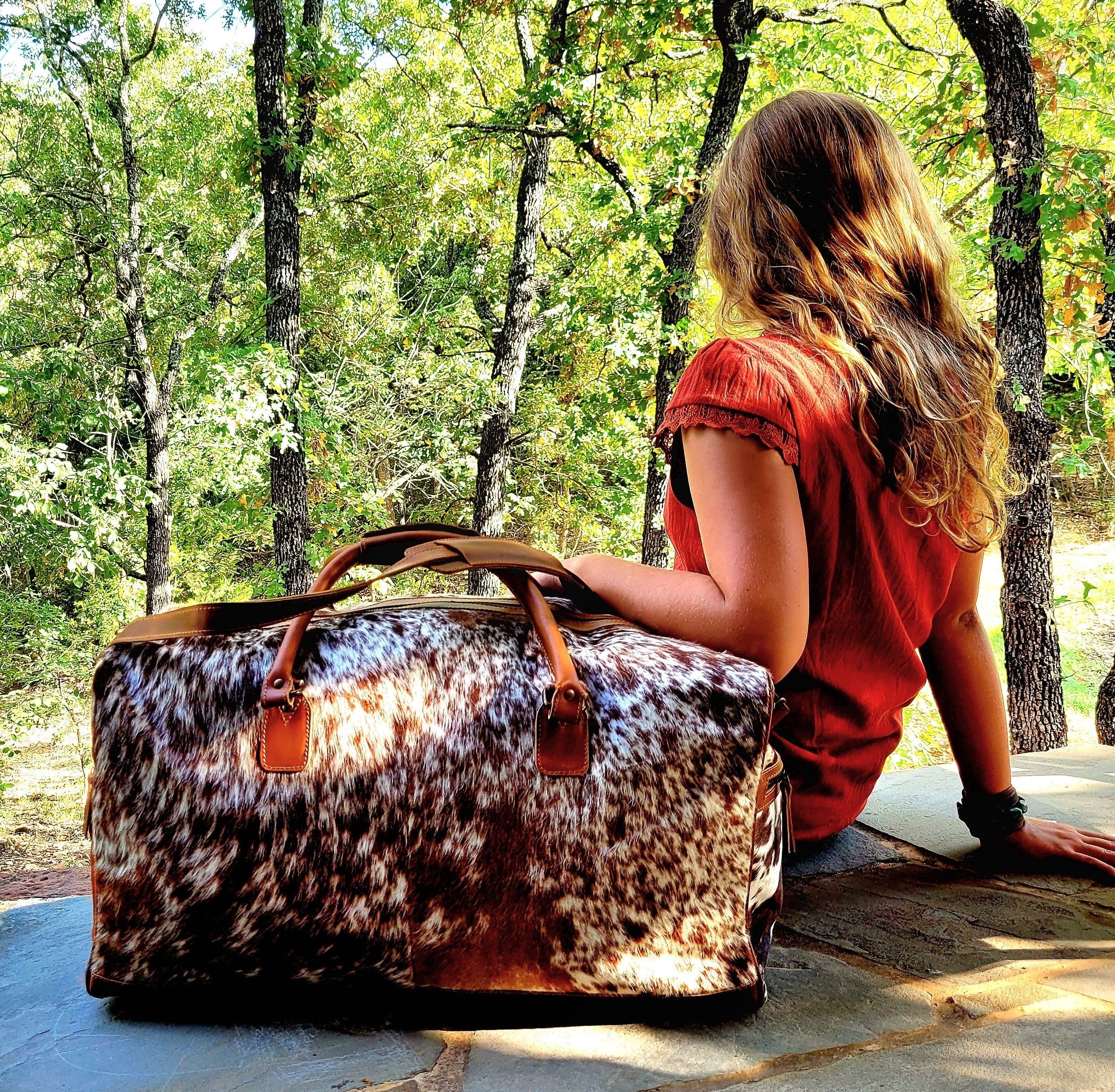 Bundle Deal Highlands Large Genuine Cowhide Weekender Duffel Saddle+ Wristlet Clutch Saddle - Ranch Junkie Mercantile LLC
