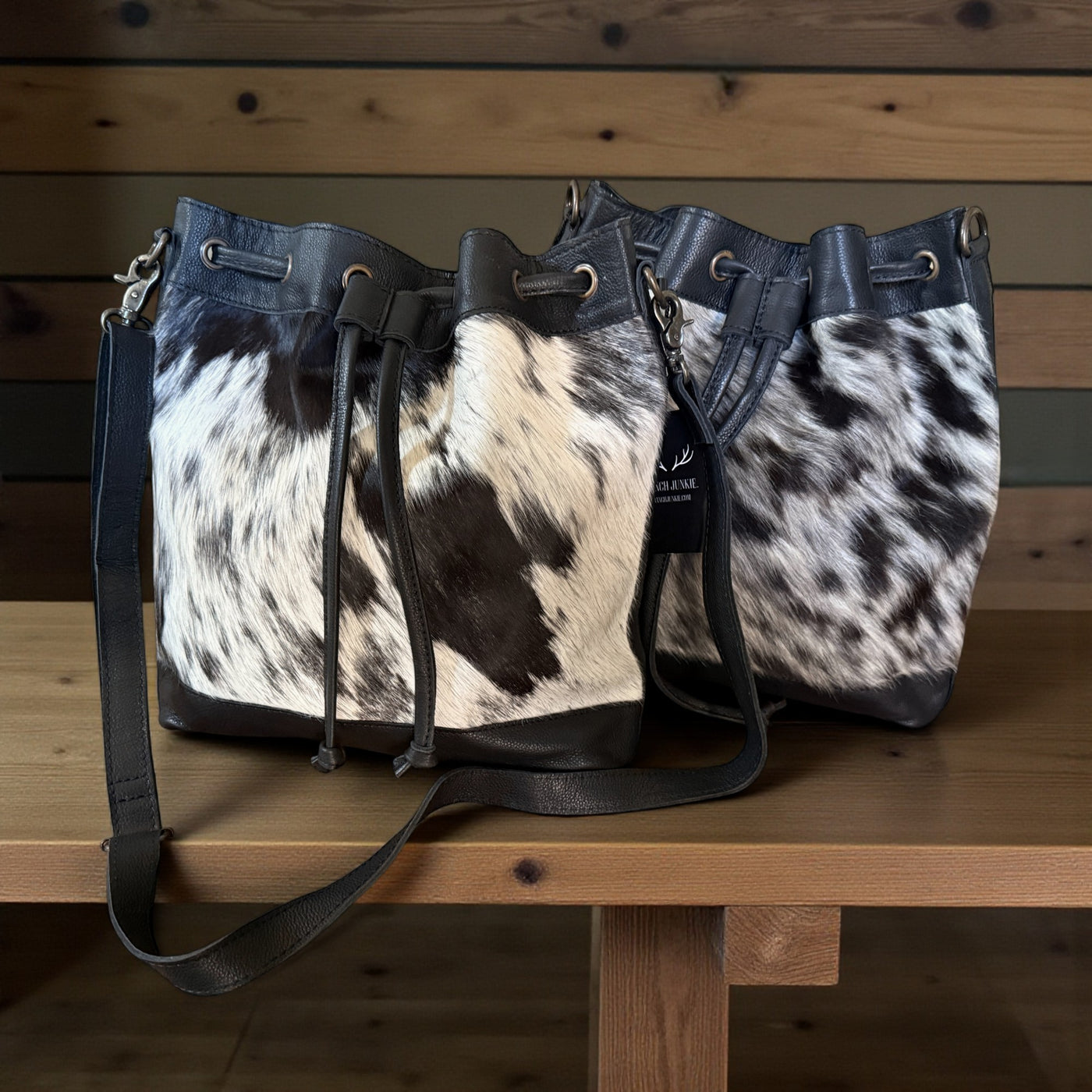 Highlands Large Cowhide Drawstring Bucket Handbag Western Bag - Ranch Junkie Mercantile LLC 