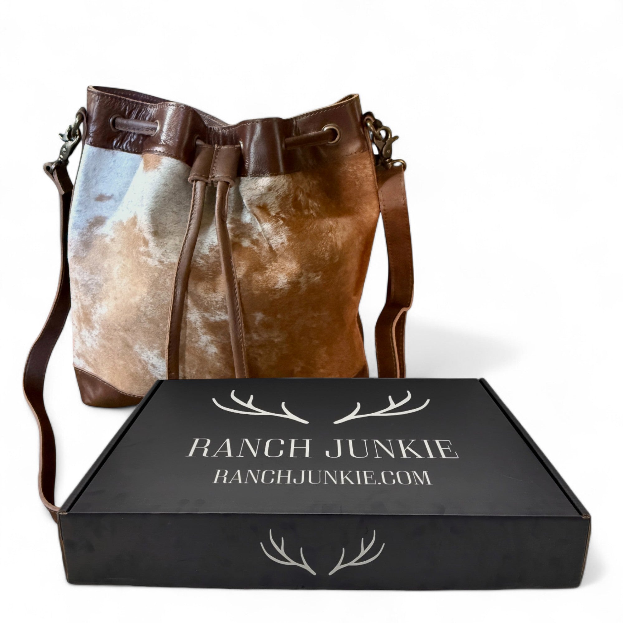 Highlands Large Cowhide Drawstring Bucket Handbag Western Bag