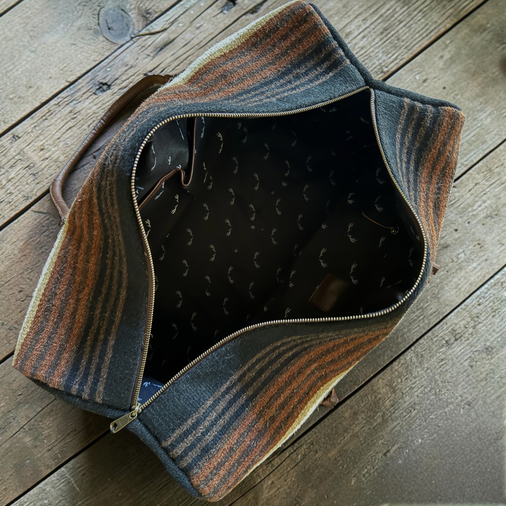 Aztec Large Weekender Southwestern Duffel Bag Coyote Ridge Saddle Blanket Bag 100% Leather Handles