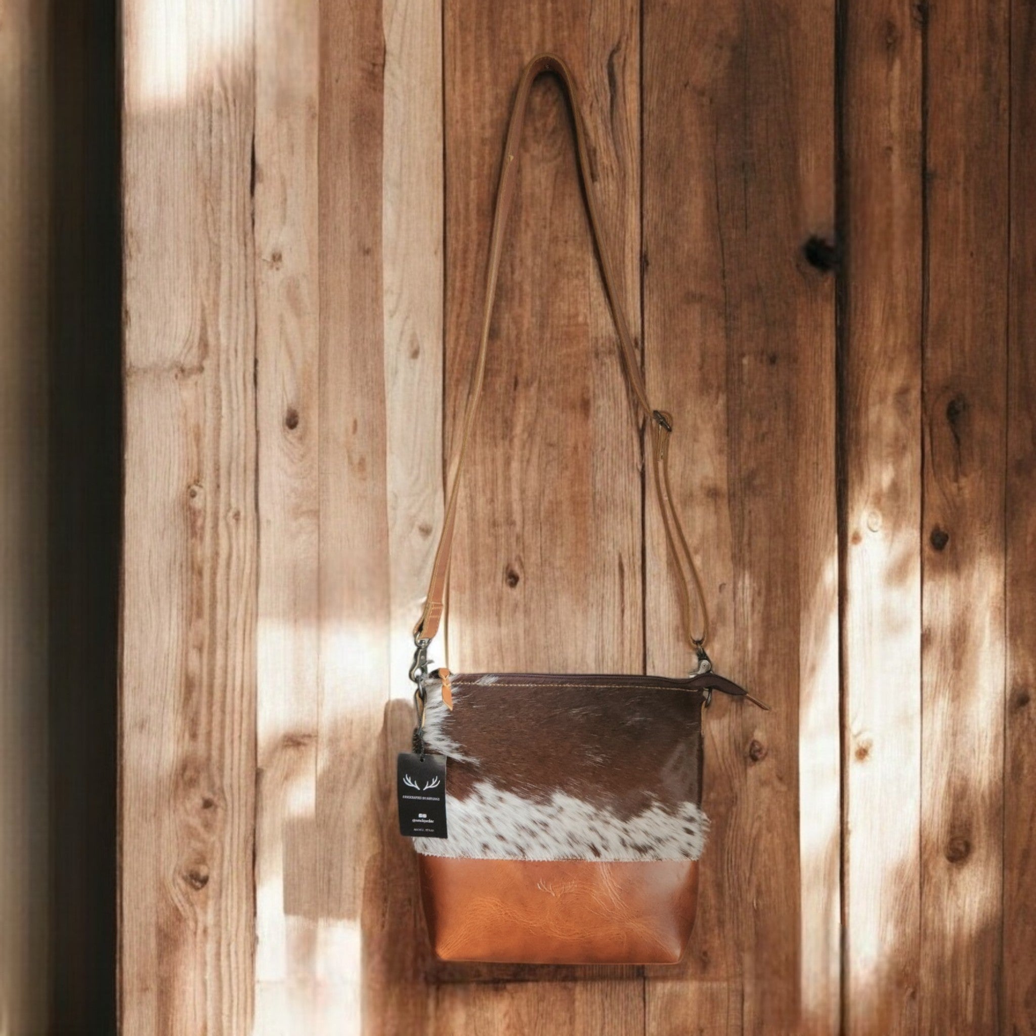 Sample Sale Highlands Genuine Cowhide Saddle Crossbody Bag Crossbody Purse #1 - Ranch Junkie Mercantile LLC 