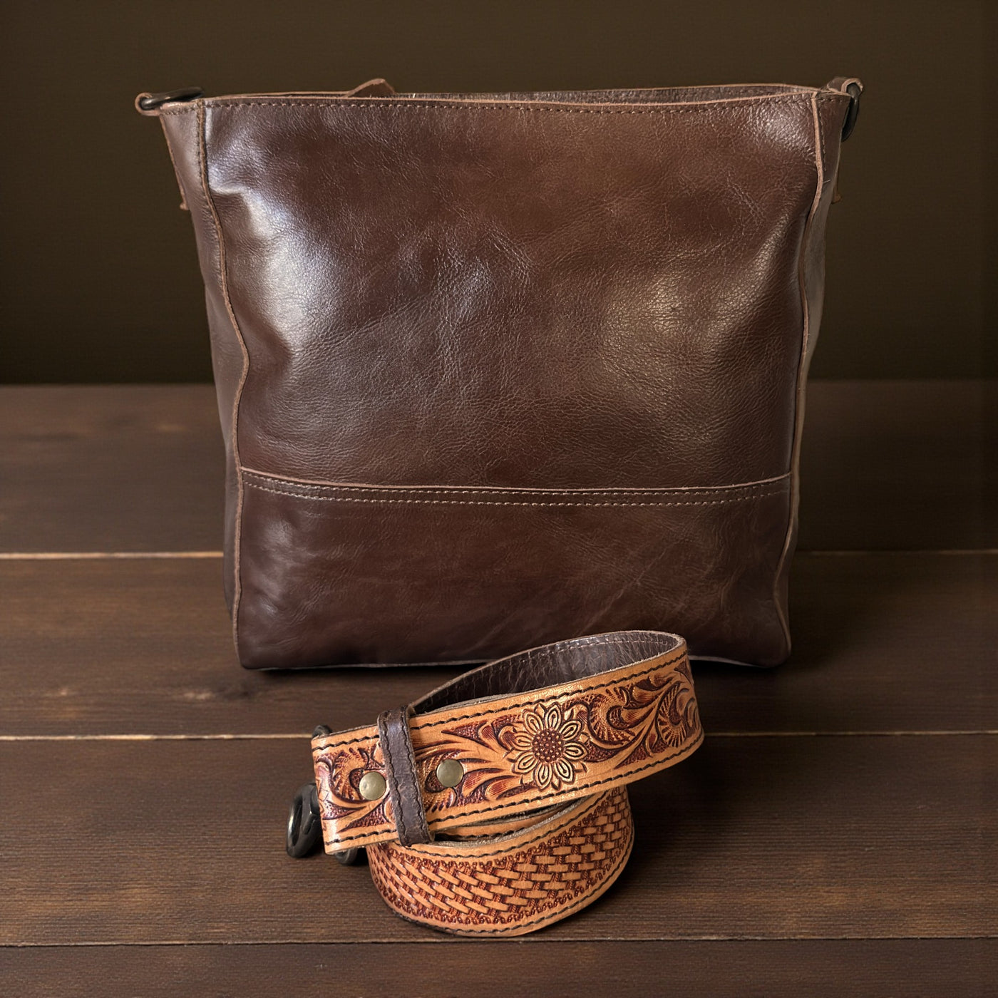 Rancho Genuine Leather Bucket Purse w/ Tooled Leather Strap - Ranch Junkie Mercantile LLC 