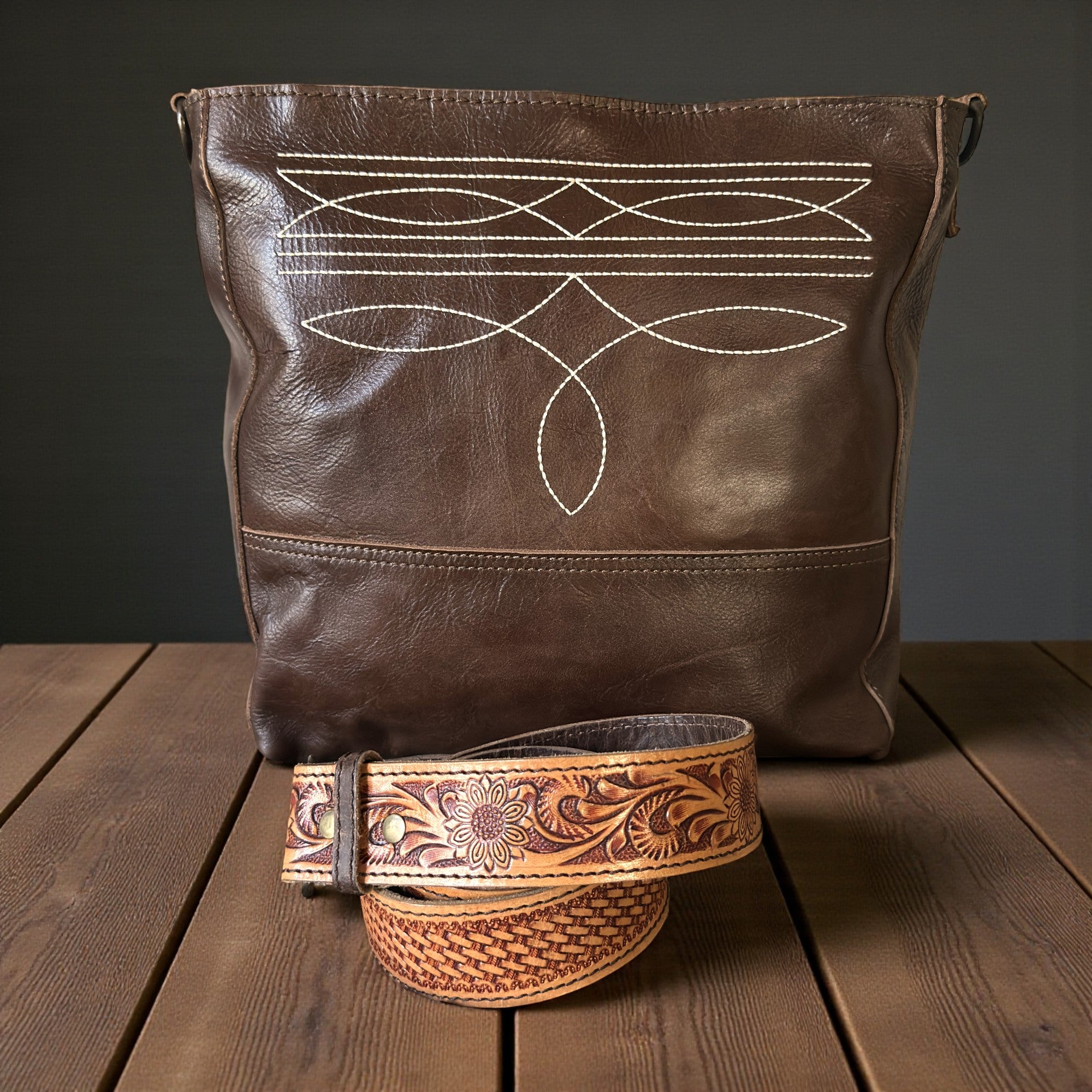 Rancho Boot Stitch Genuine Leather Bucket Purse w/ Tooled Leather Strap - Ranch Junkie Mercantile LLC 