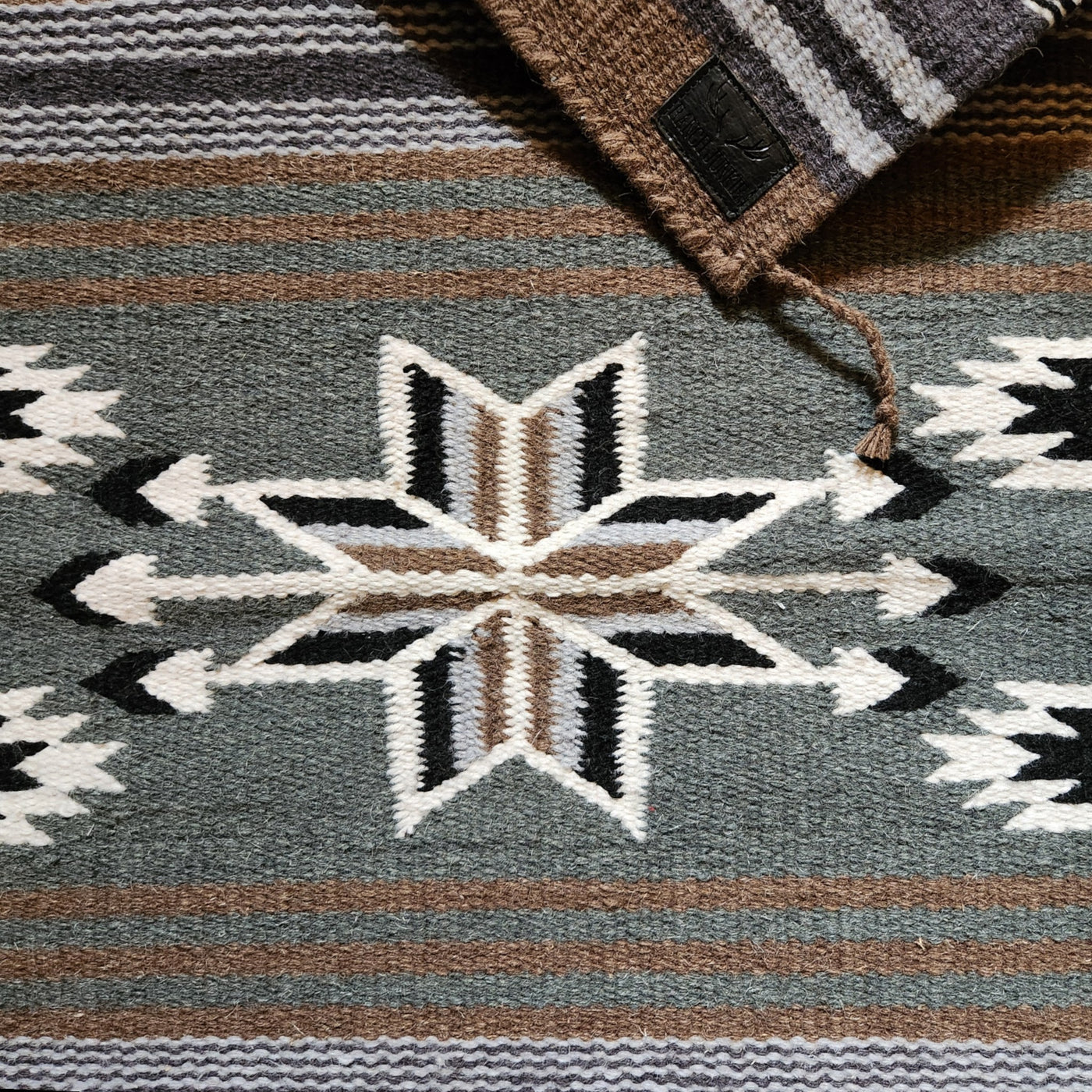 20" X 40" Handwoven Wool Southwestern Rug The Tia Accent Rug - Ranch Junkie Mercantile LLC 