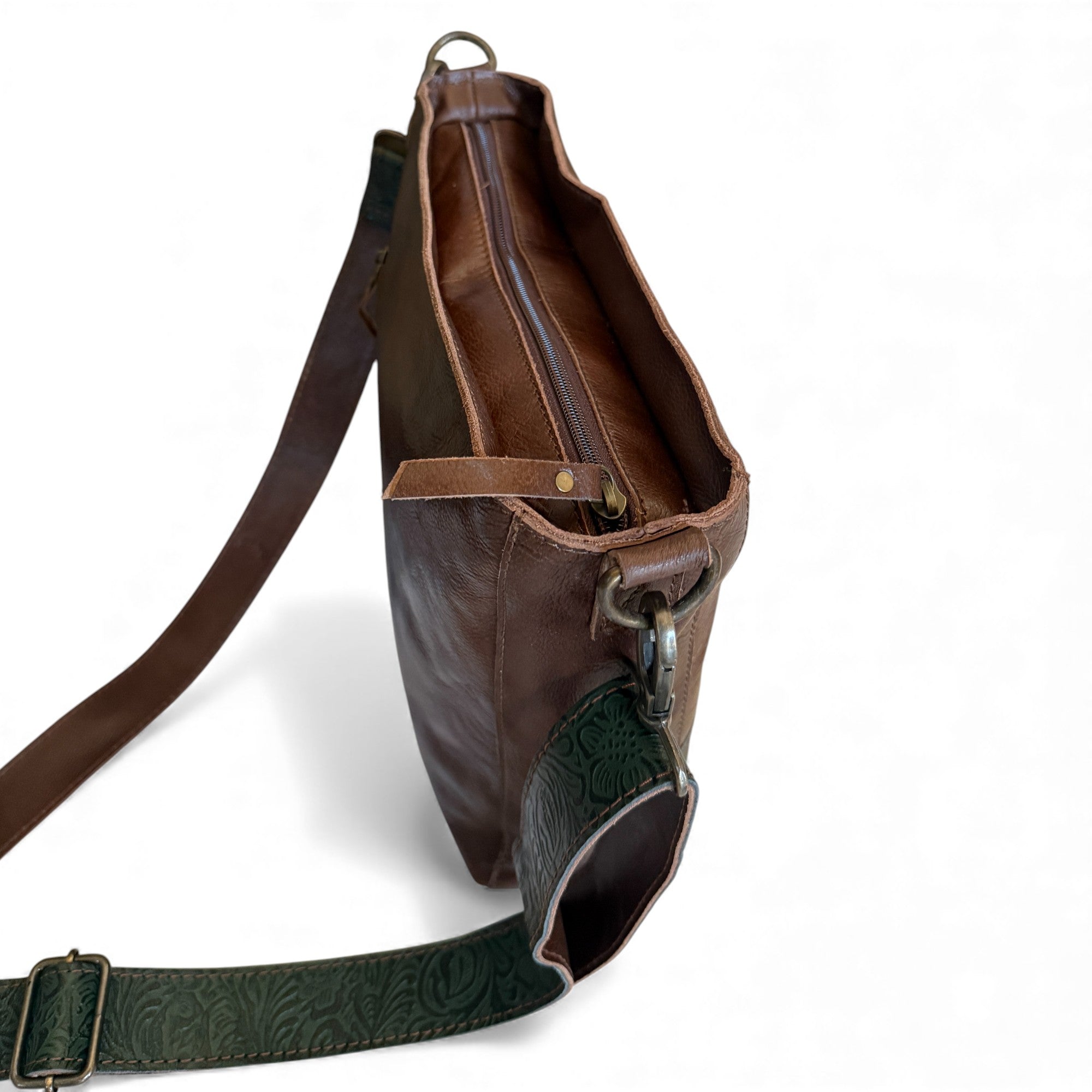 The Rancho Genuine Leather Bucket Purse with Turquoise Embossed Belt Strap - Ranch Junkie Mercantile LLC 